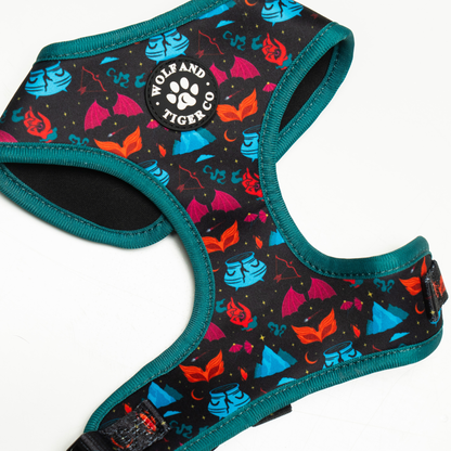 Limited Edition: A Court Of Paws & Roses