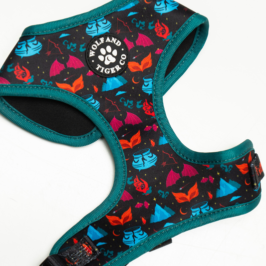 Limited Edition: A Court Of Paws & Roses